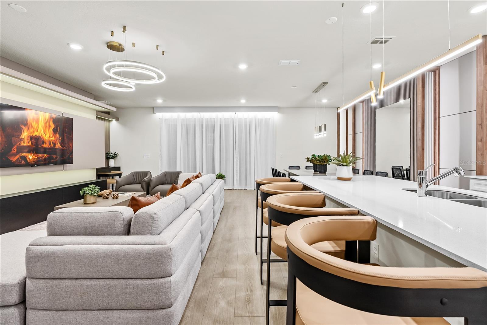 Image 13 of 85 For 16000 Sandy Cliffs Drive