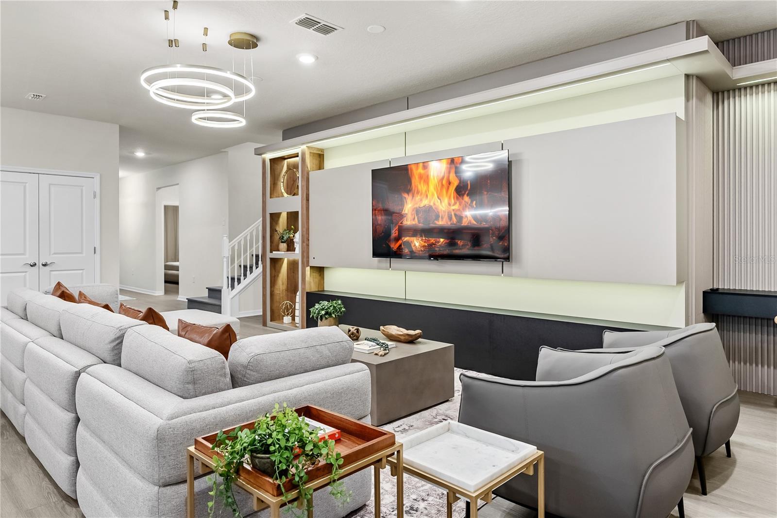 Image 19 of 85 For 16000 Sandy Cliffs Drive