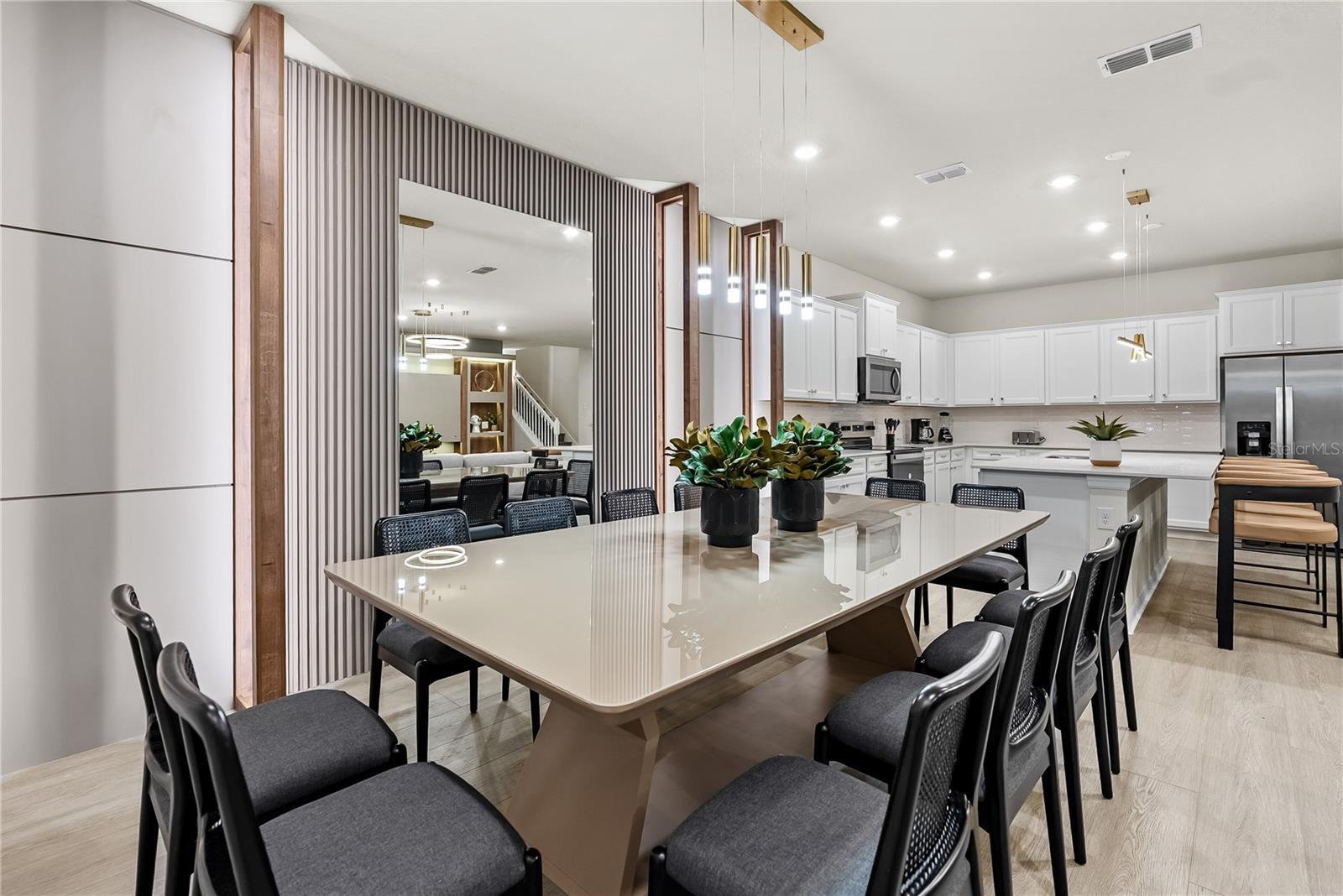 Image 21 of 85 For 16000 Sandy Cliffs Drive