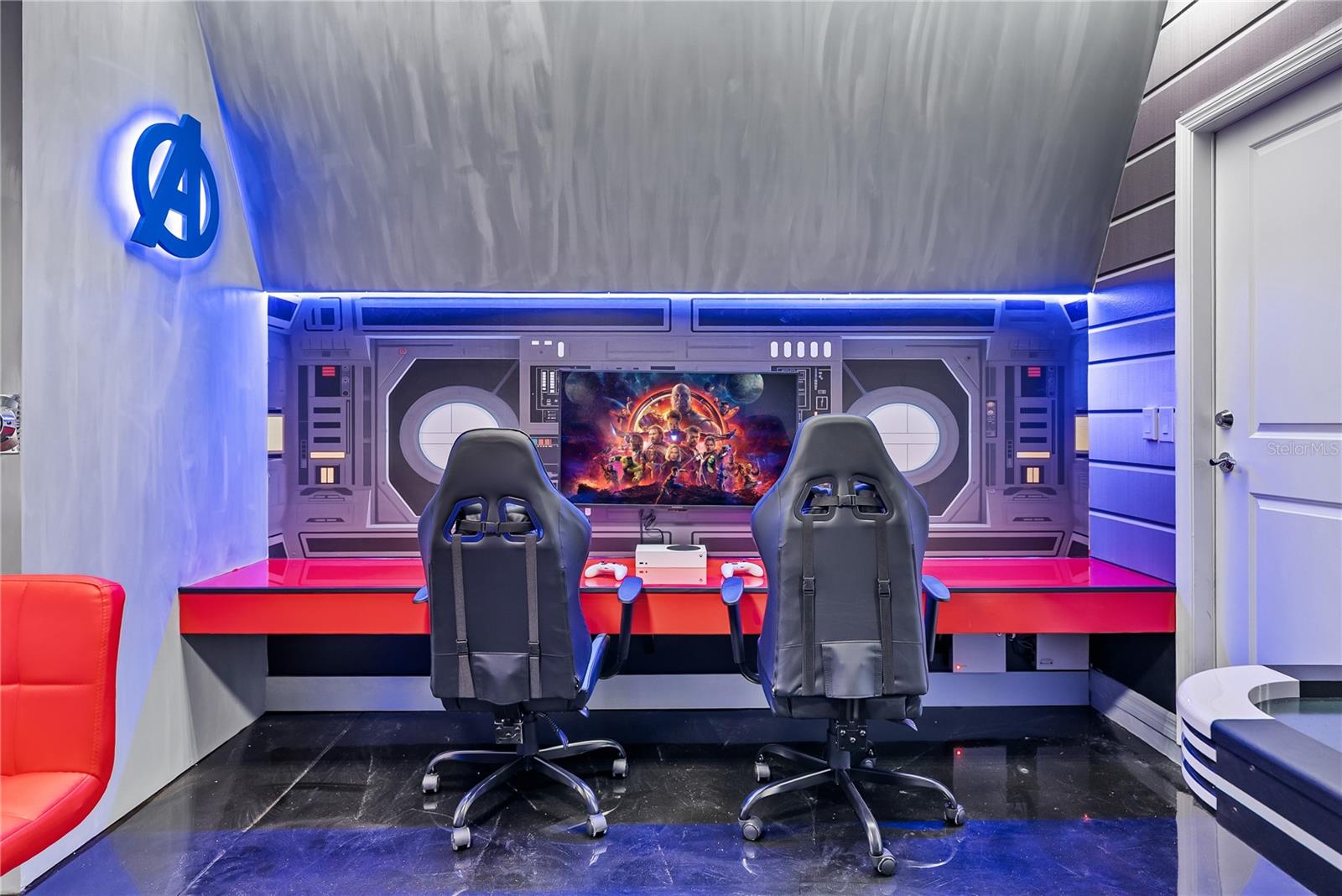 Image 34 of 85 For 16000 Sandy Cliffs Drive