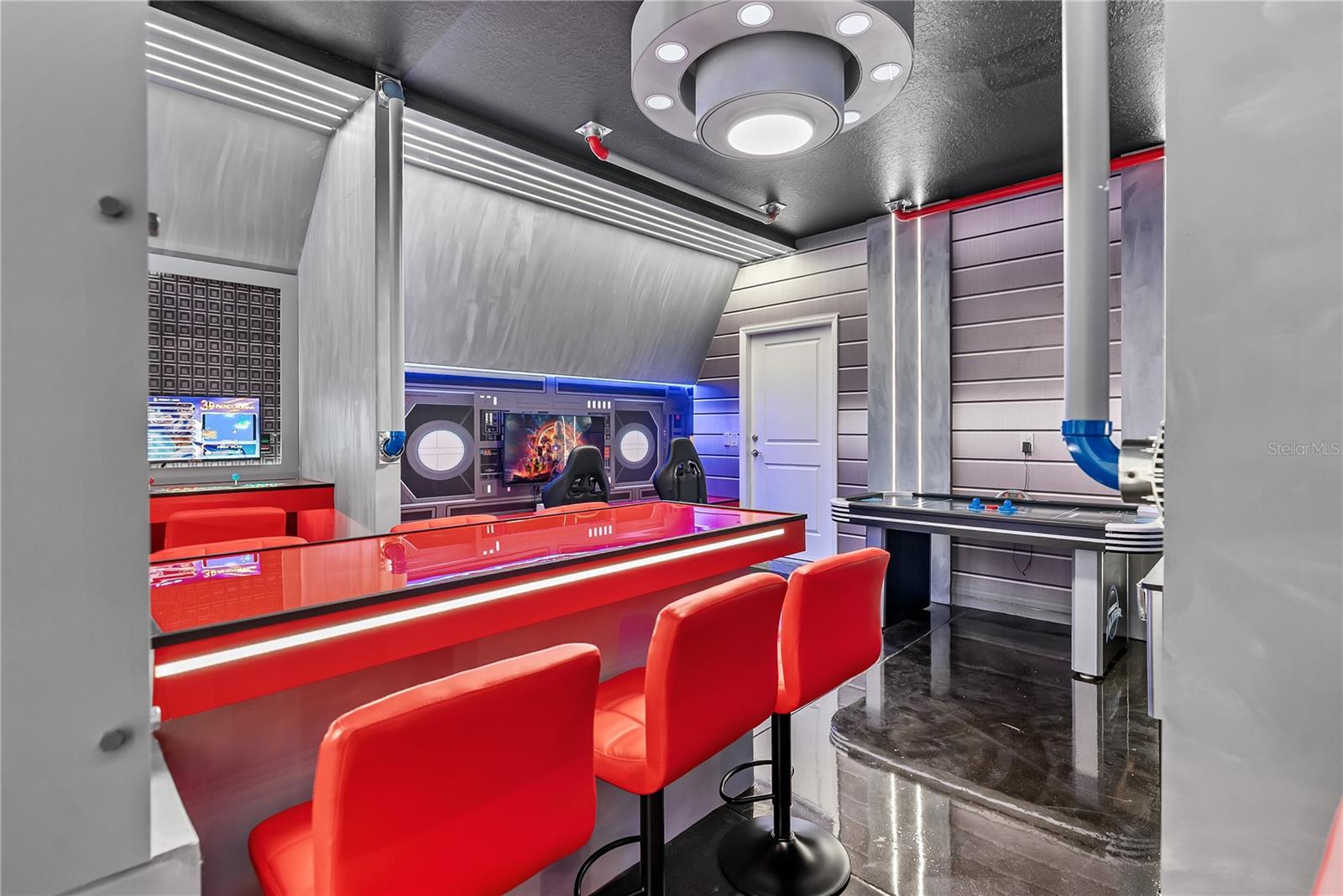 Image 37 of 85 For 16000 Sandy Cliffs Drive