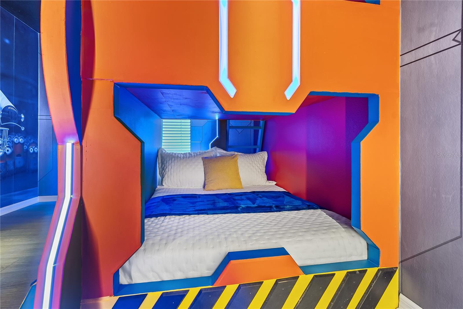 Image 50 of 85 For 16000 Sandy Cliffs Drive