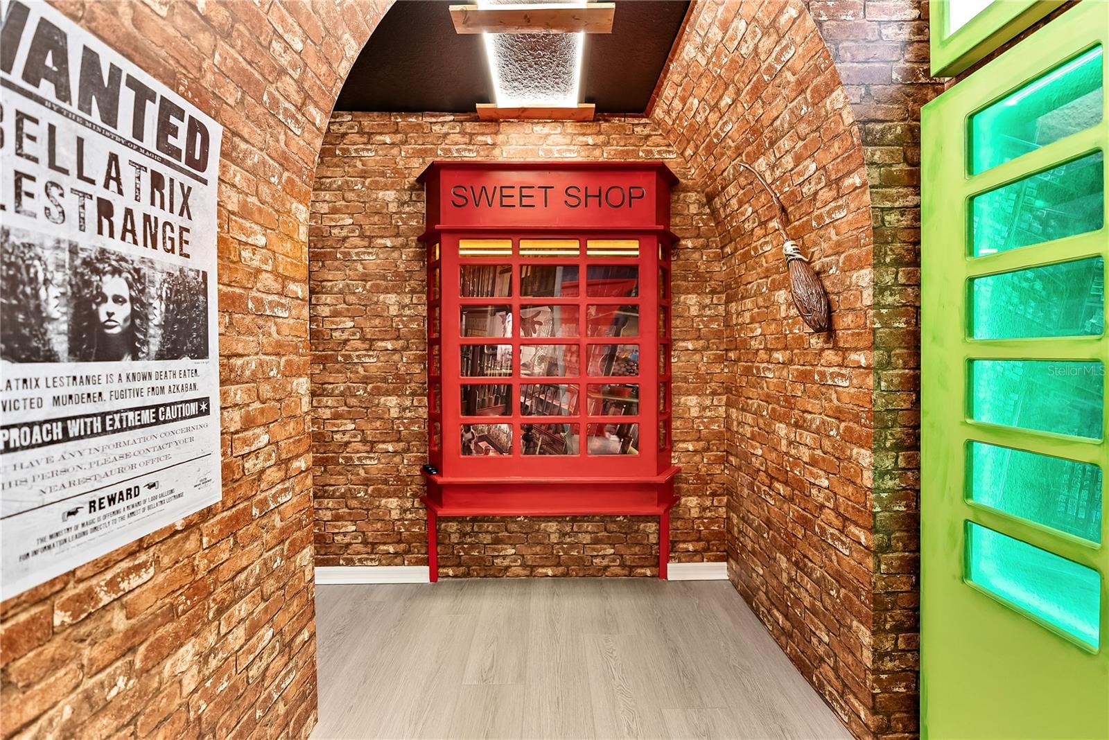 Image 53 of 85 For 16000 Sandy Cliffs Drive