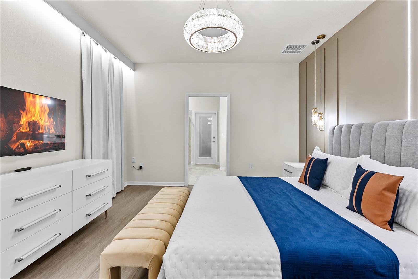 Image 64 of 85 For 16000 Sandy Cliffs Drive