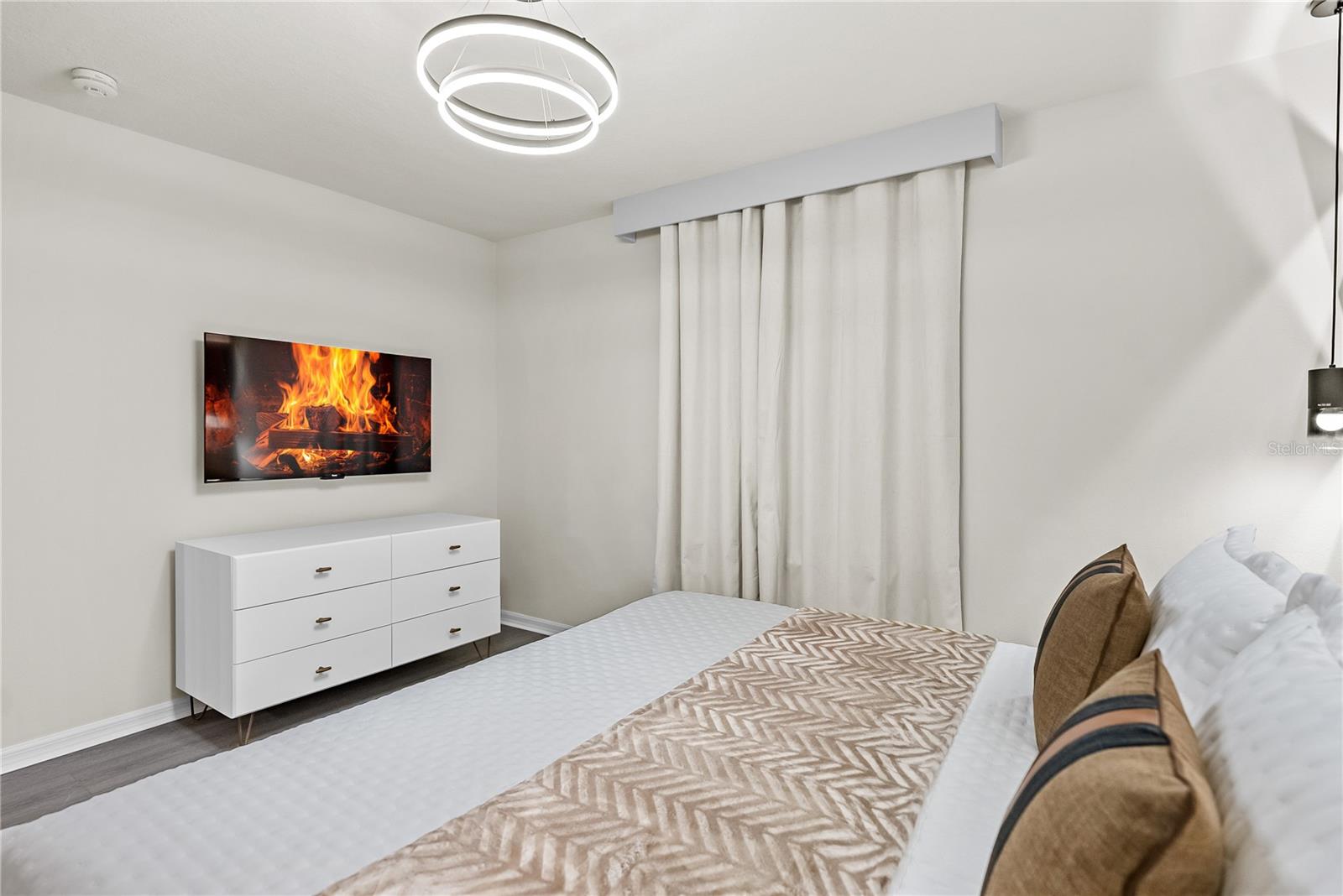 Image 82 of 85 For 16000 Sandy Cliffs Drive