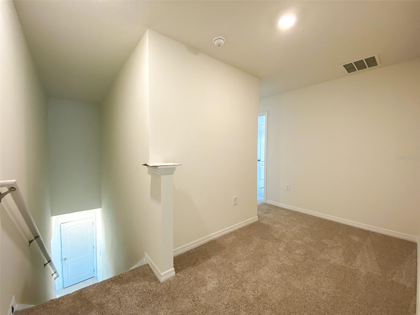 Image 17 of 28 For 495 Lily Lane