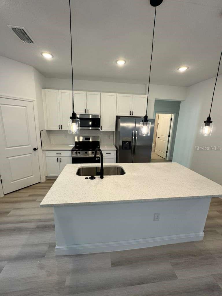 Image 15 of 38 For 1692 Alexander Drive