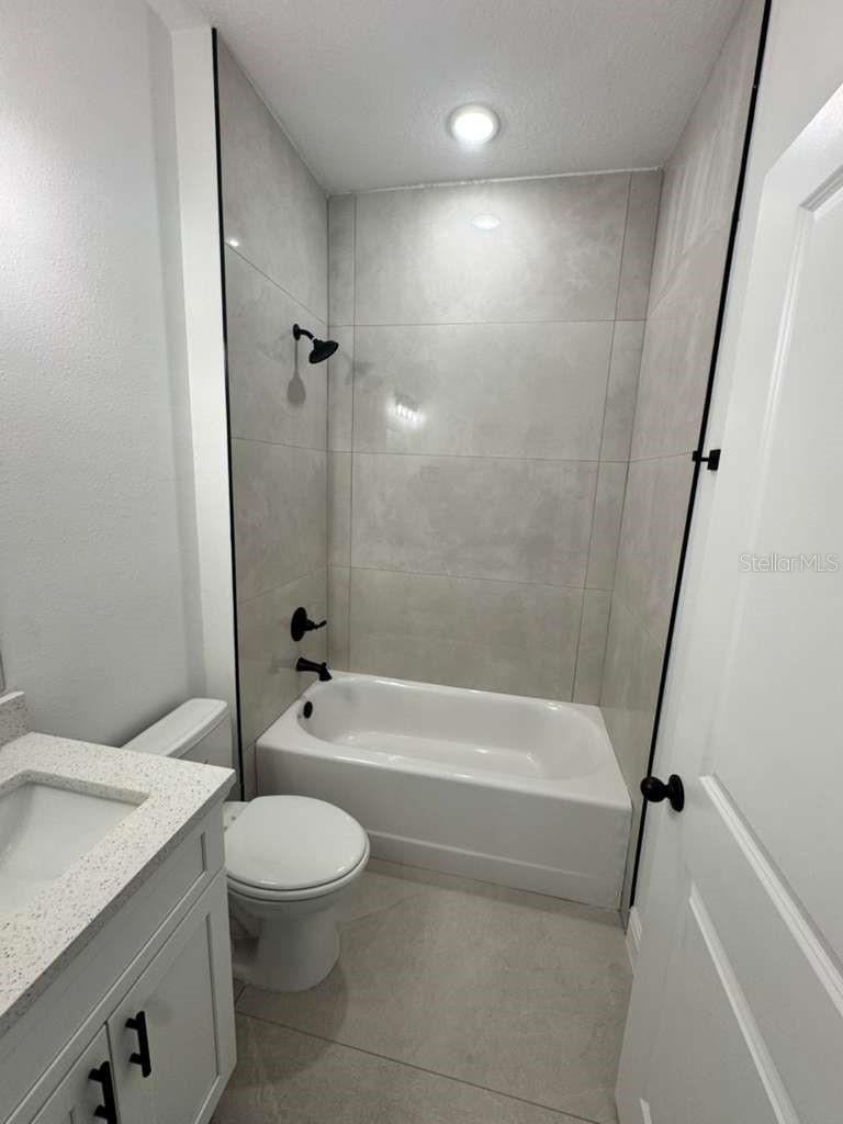 Image 27 of 38 For 1692 Alexander Drive