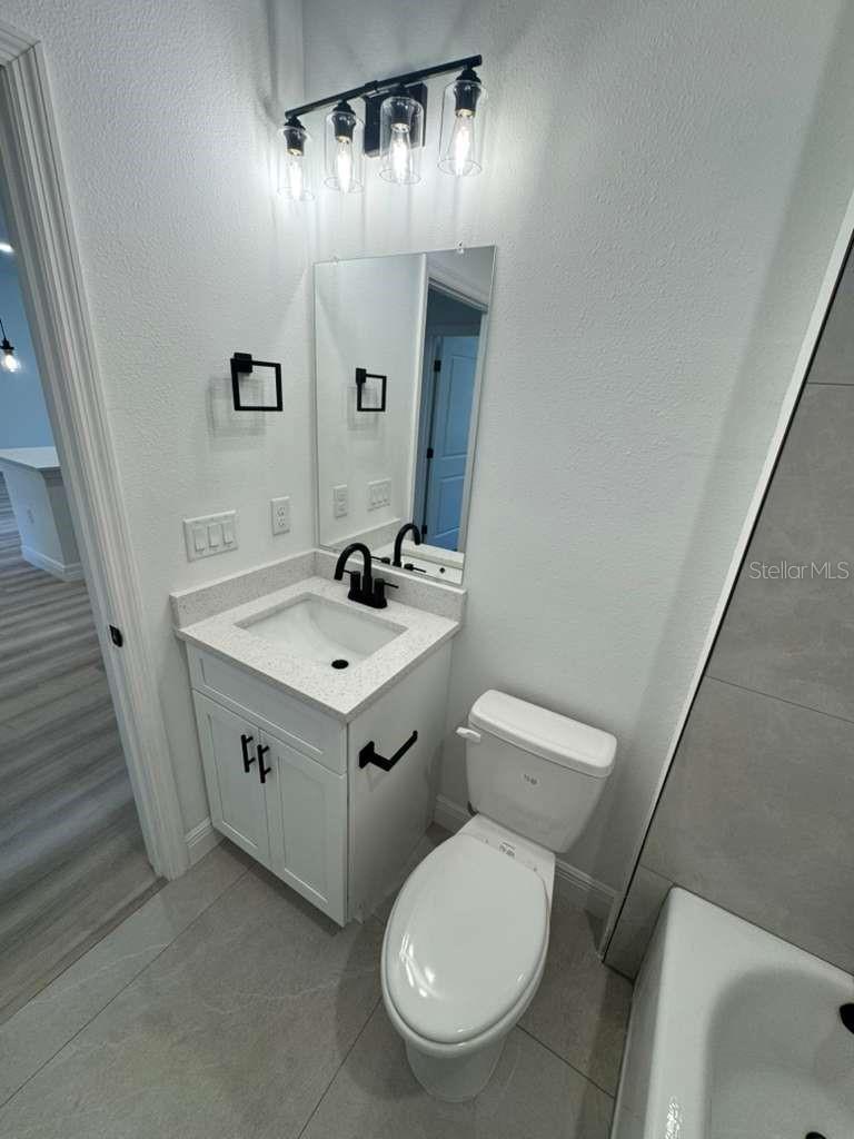 Image 28 of 38 For 1692 Alexander Drive