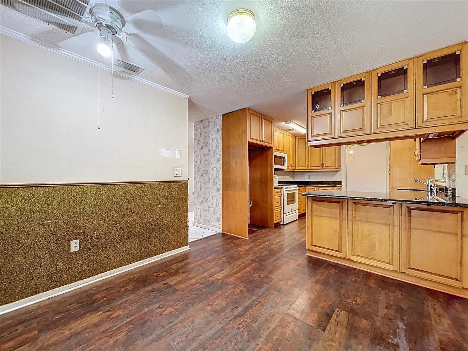 Image 37 of 87 For 9591 128th Terrace