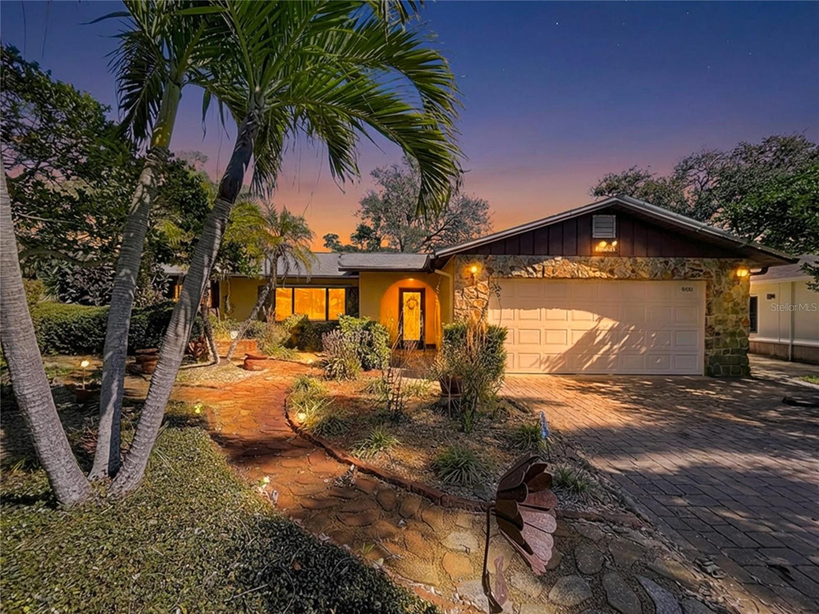 Image 4 of 87 For 9591 128th Terrace