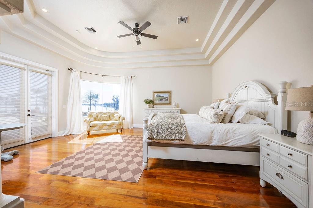 Image 14 of 57 For 12540 Park Avenue