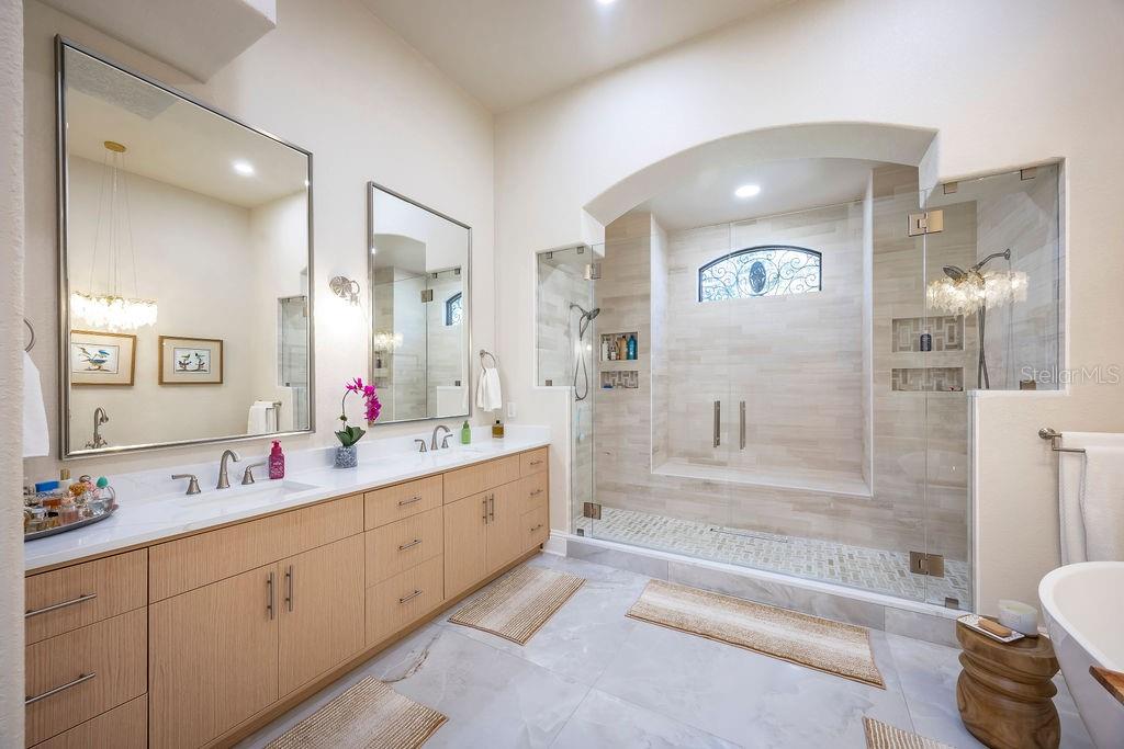 Image 16 of 57 For 12540 Park Avenue