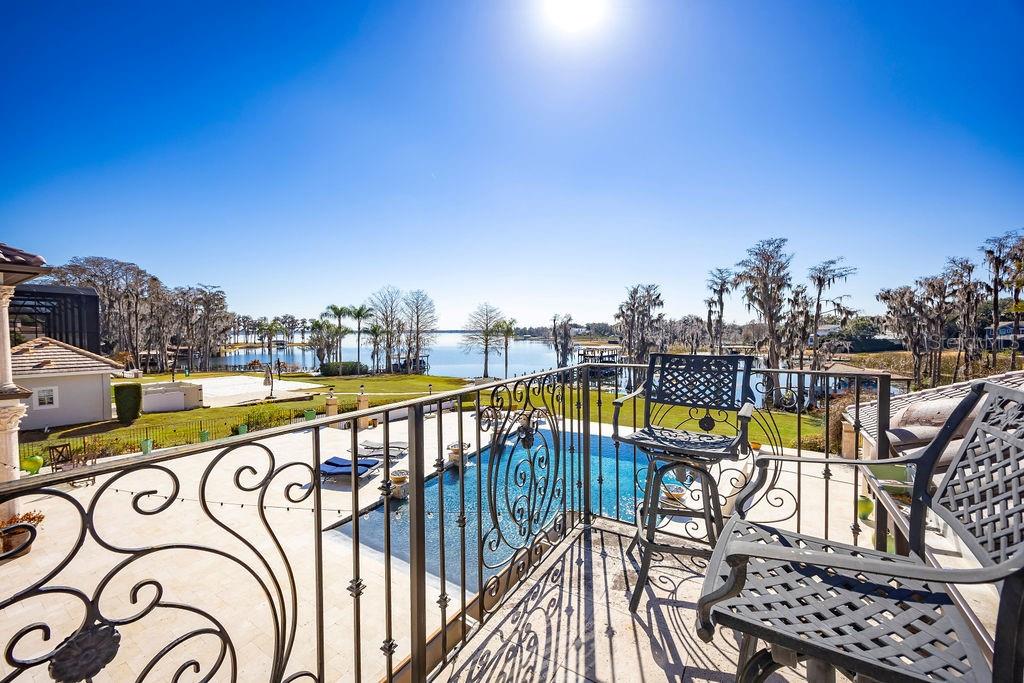 Image 37 of 57 For 12540 Park Avenue