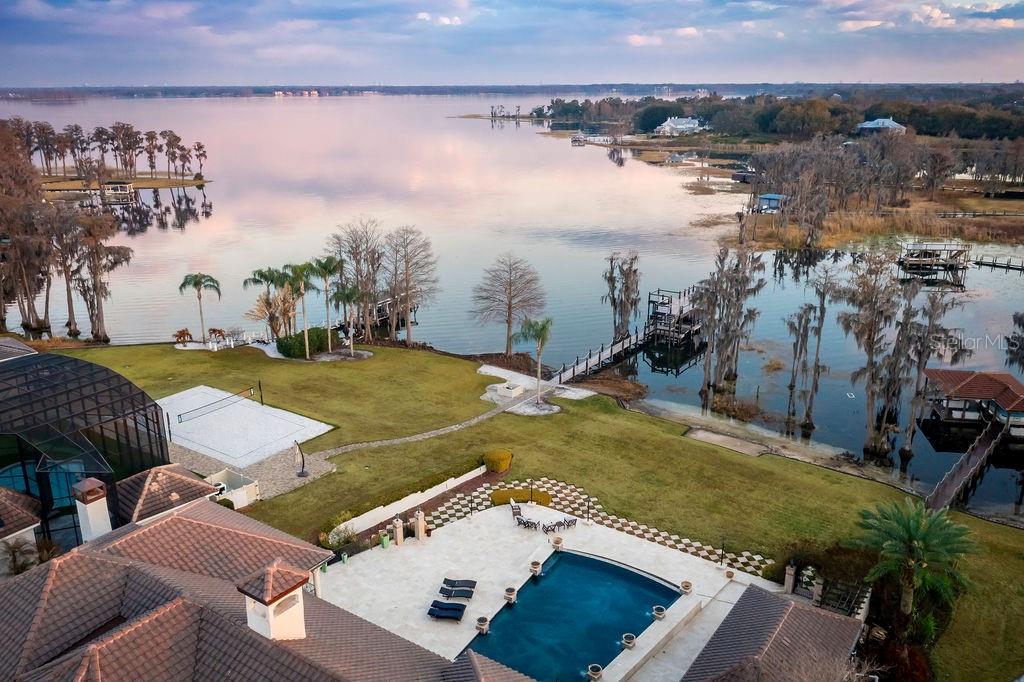 Image 43 of 57 For 12540 Park Avenue