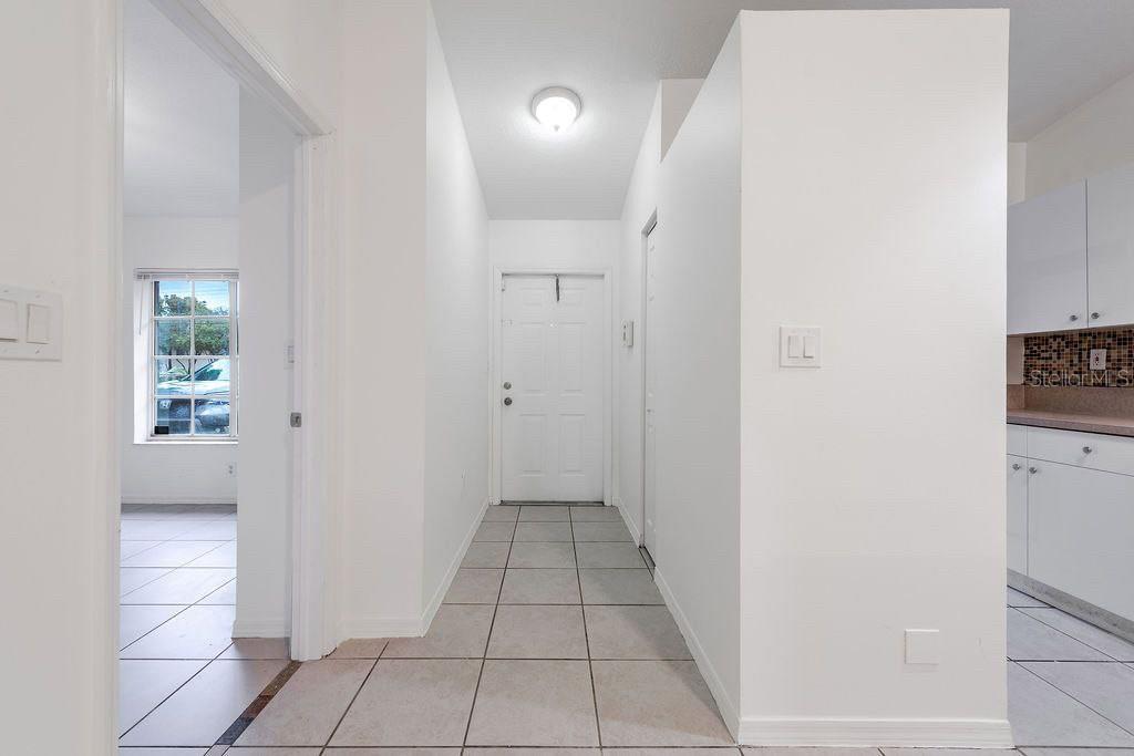 Image 6 of 13 For 401 1st Court 7-2