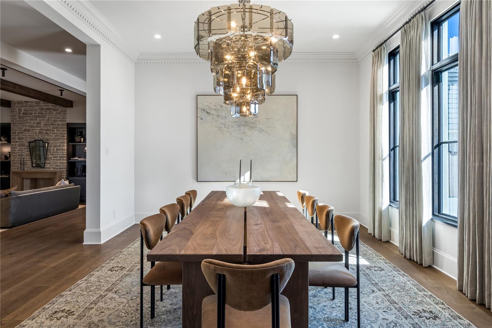 Image 12 of 84 For 9323 Gladys Garden Court