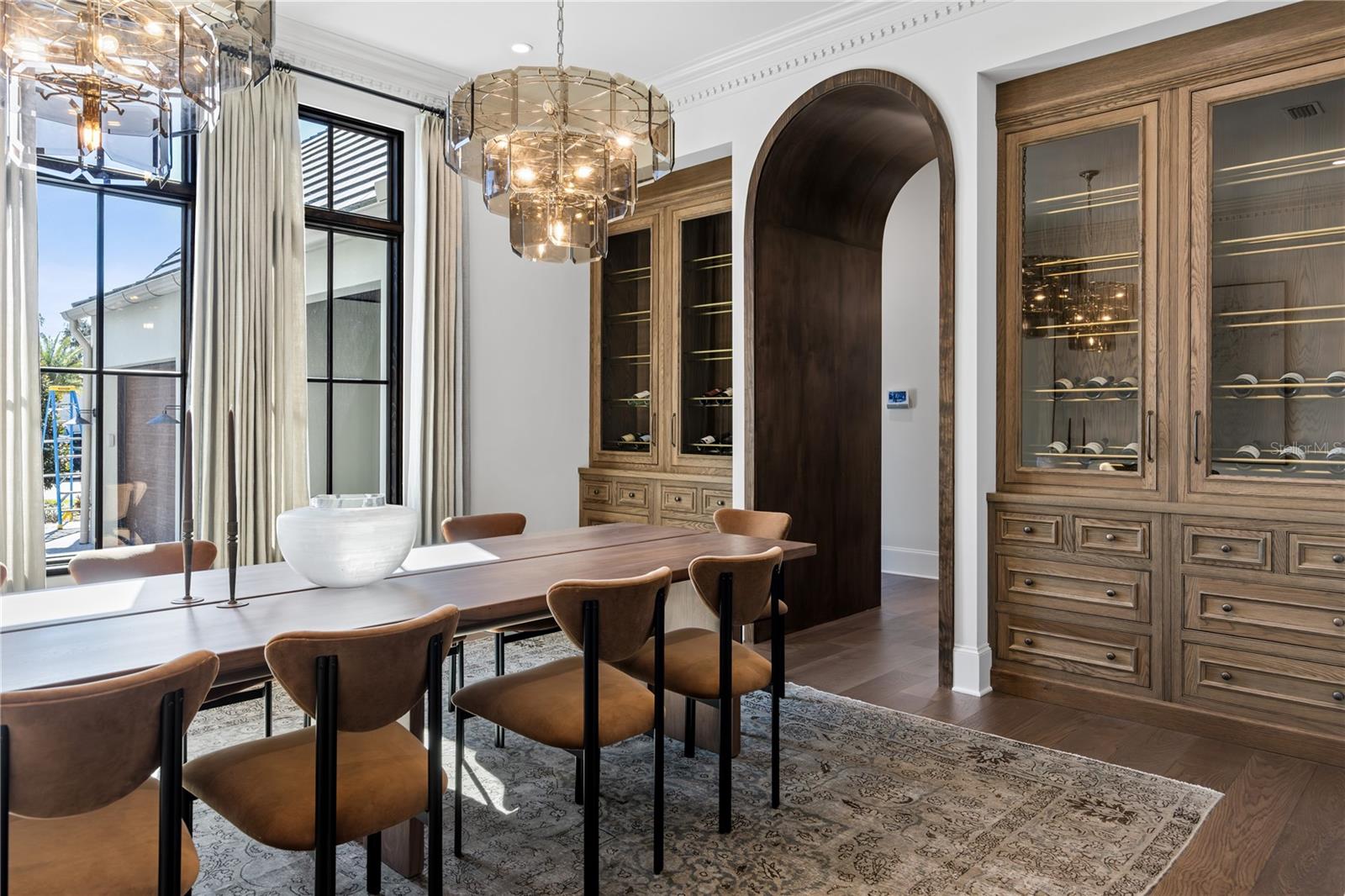 Image 13 of 84 For 9323 Gladys Garden Court