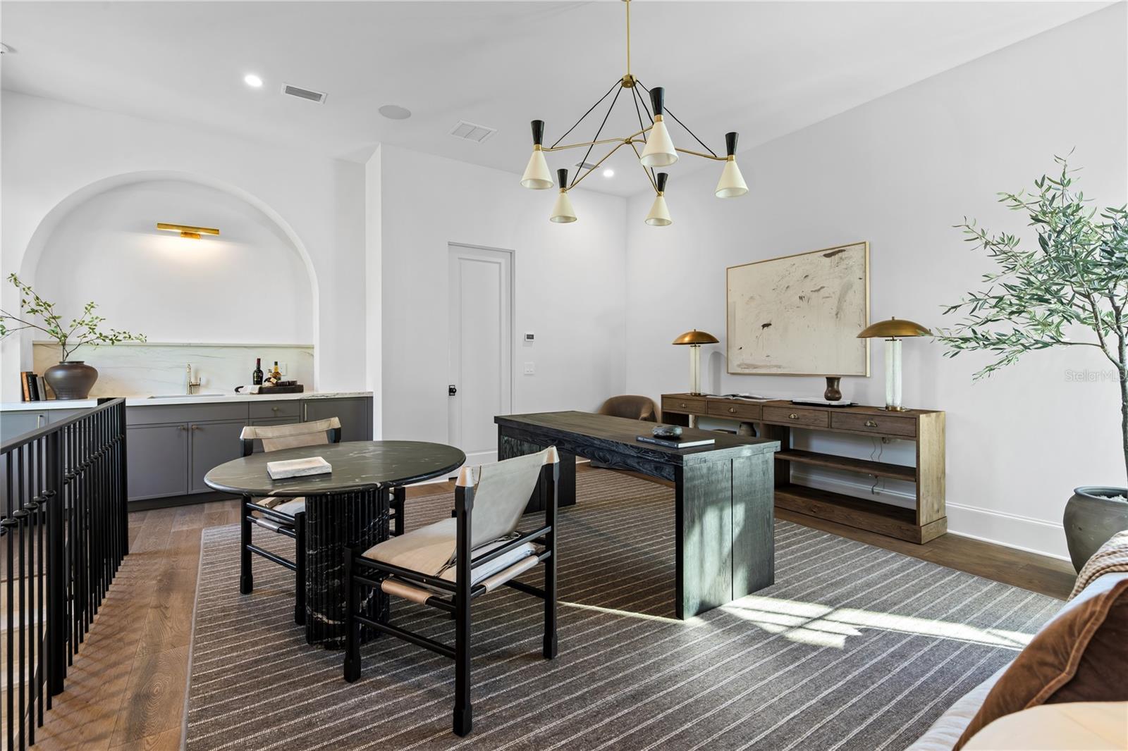 Image 39 of 84 For 9323 Gladys Garden Court