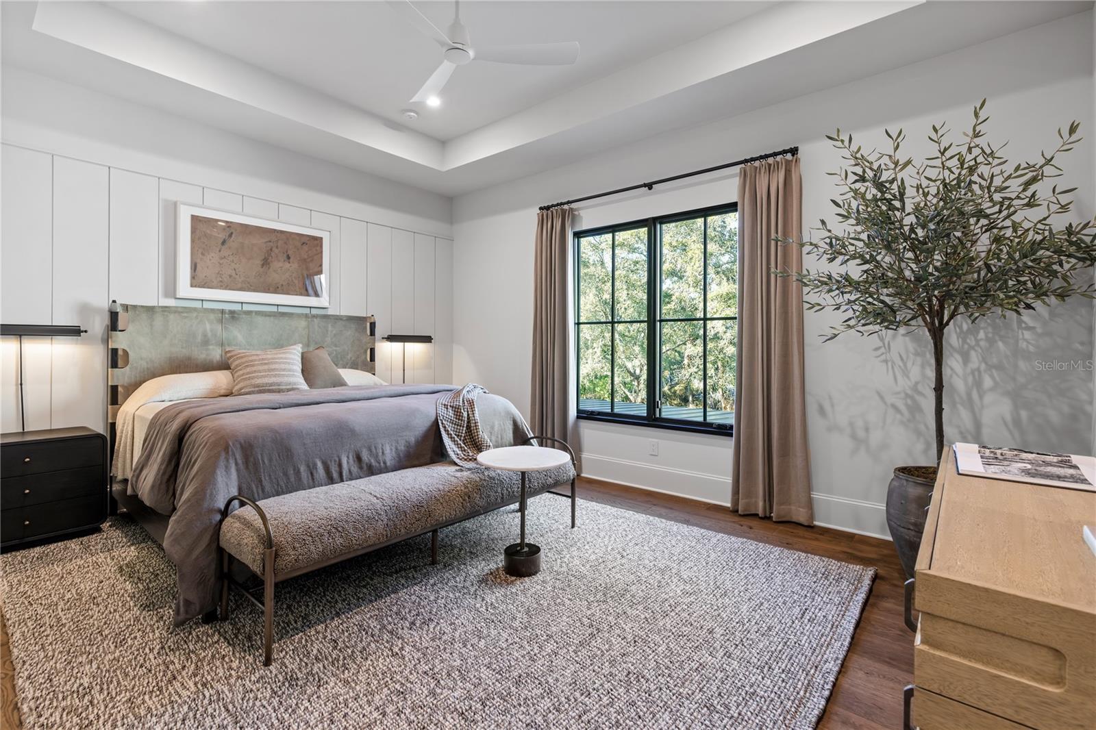 Image 44 of 84 For 9323 Gladys Garden Court