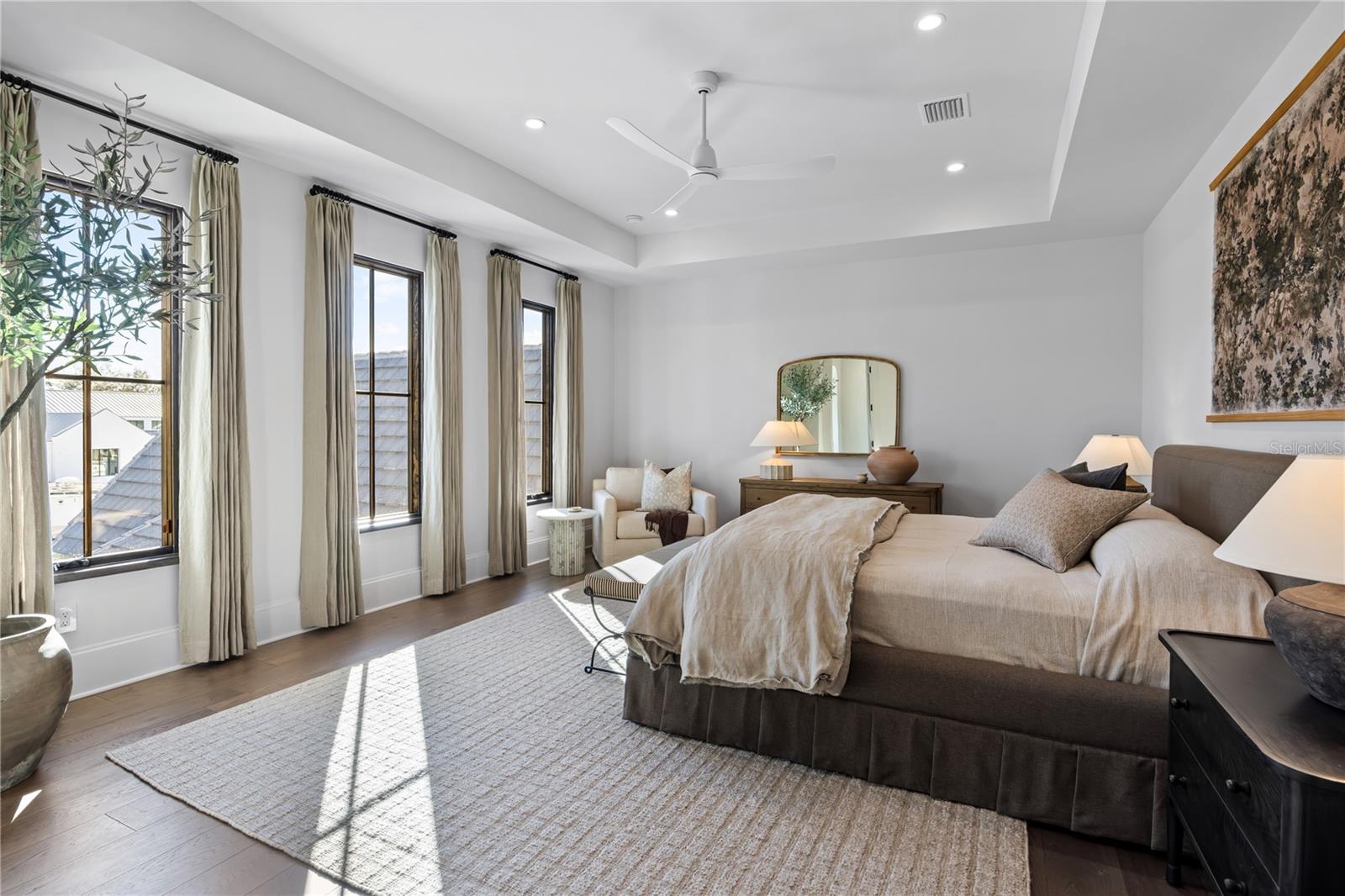 Image 48 of 84 For 9323 Gladys Garden Court