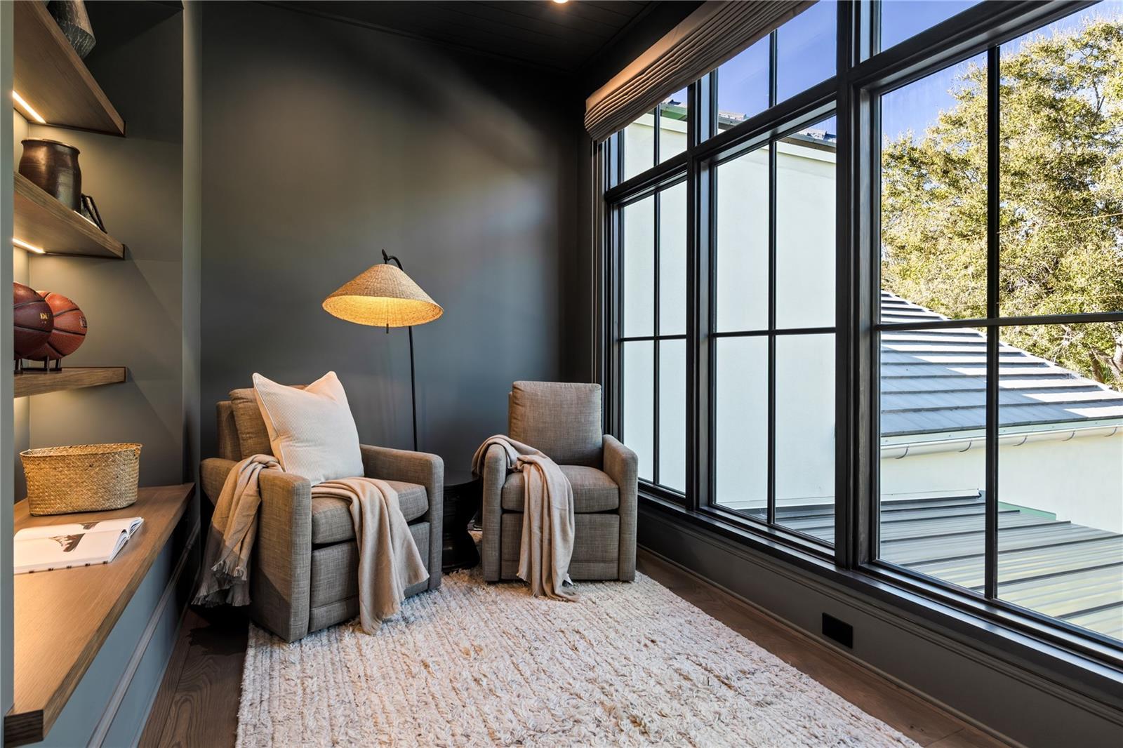 Image 51 of 84 For 9323 Gladys Garden Court