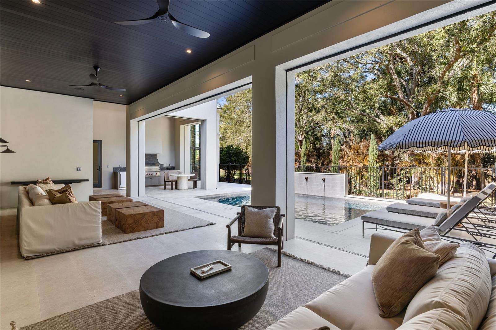 Image 61 of 84 For 9323 Gladys Garden Court