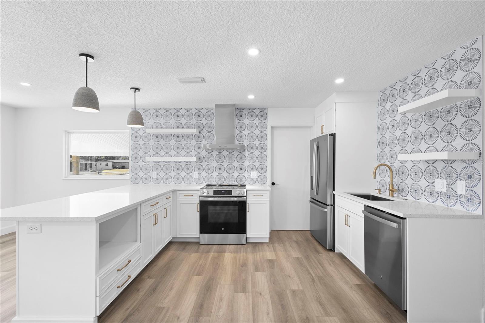 Image 12 of 42 For 3321 Mahalia Place