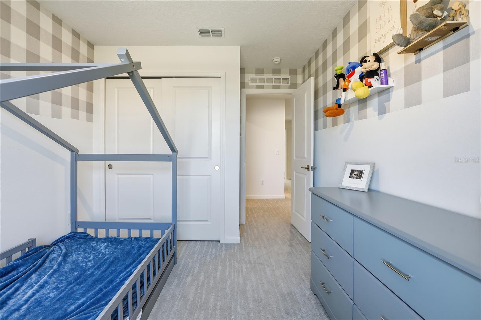 Image 14 of 35 For 13953 Easdale Alley