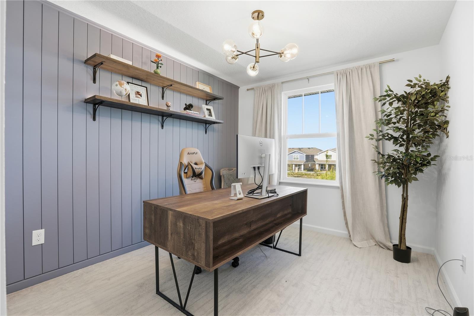 Image 17 of 35 For 13953 Easdale Alley