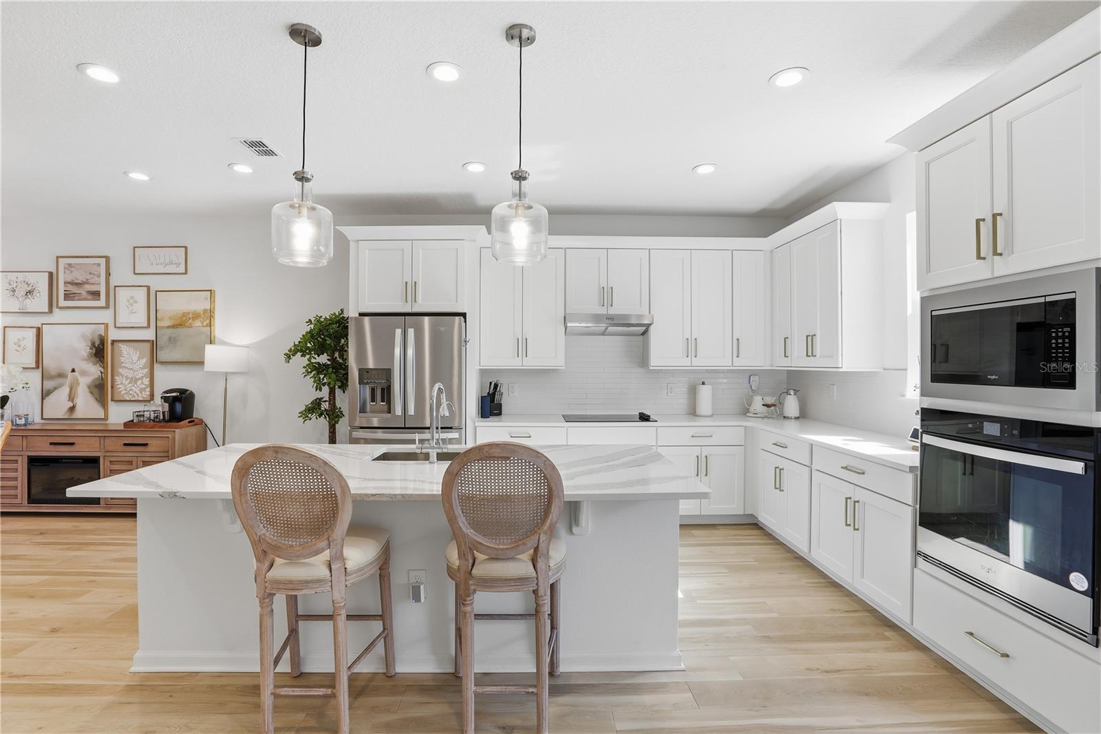 Image 9 of 35 For 13953 Easdale Alley