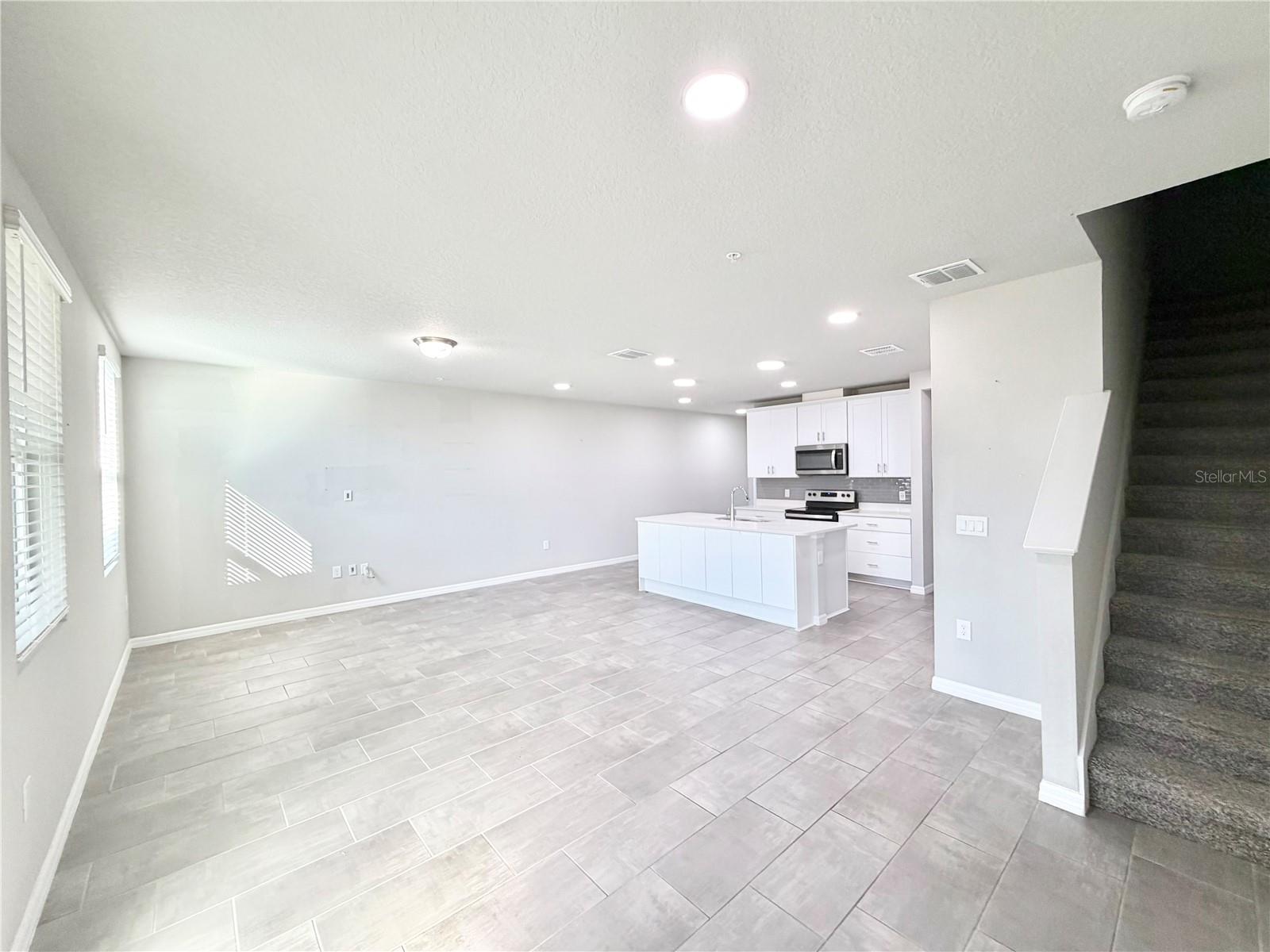 Image 4 of 32 For 2586 Sweet Viburnum Way