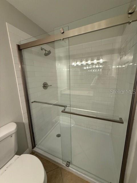 Image 12 of 31 For 1989 Summer Club Drive 307