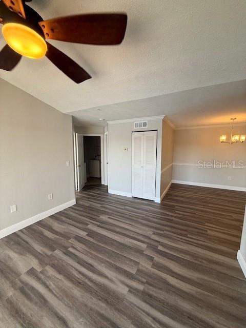 Image 19 of 31 For 1989 Summer Club Drive 307