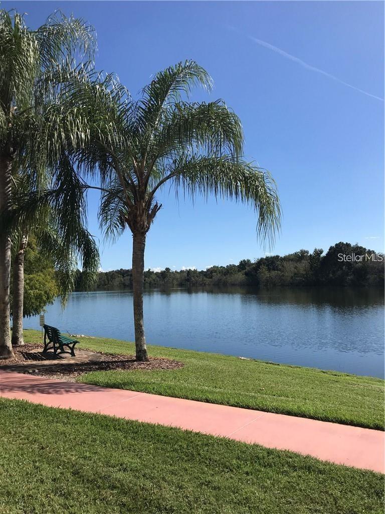 Image 2 of 31 For 1989 Summer Club Drive 307