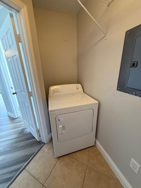 Image 30 of 31 For 1989 Summer Club Drive 307