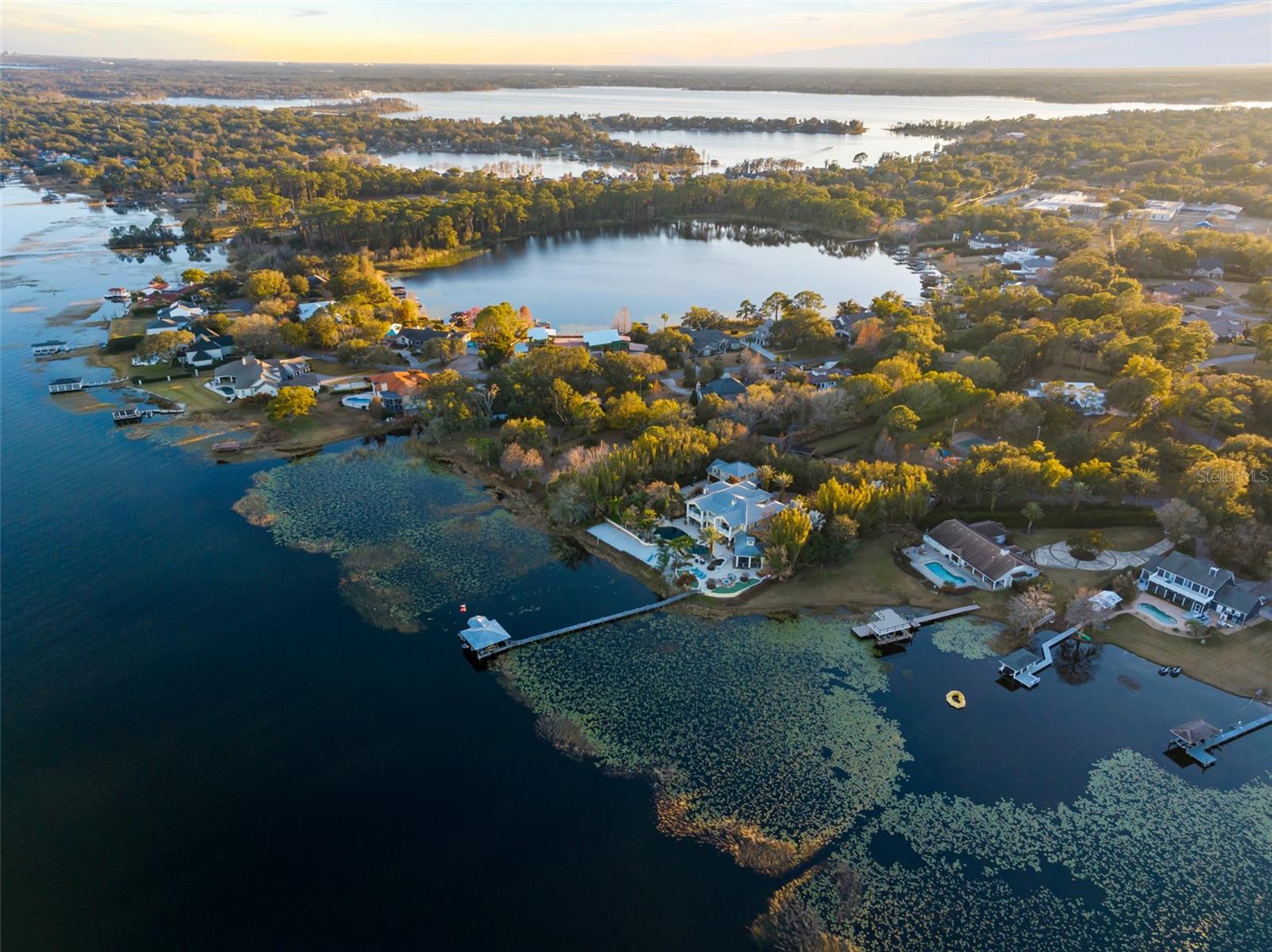 Image 14 of 43 For 11010 Schooner Way