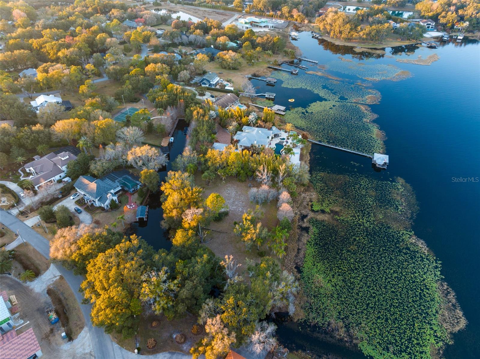 Image 19 of 43 For 11010 Schooner Way