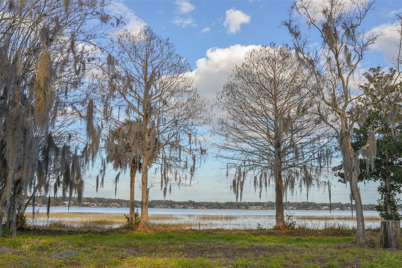 Image 21 of 43 For 11010 Schooner Way