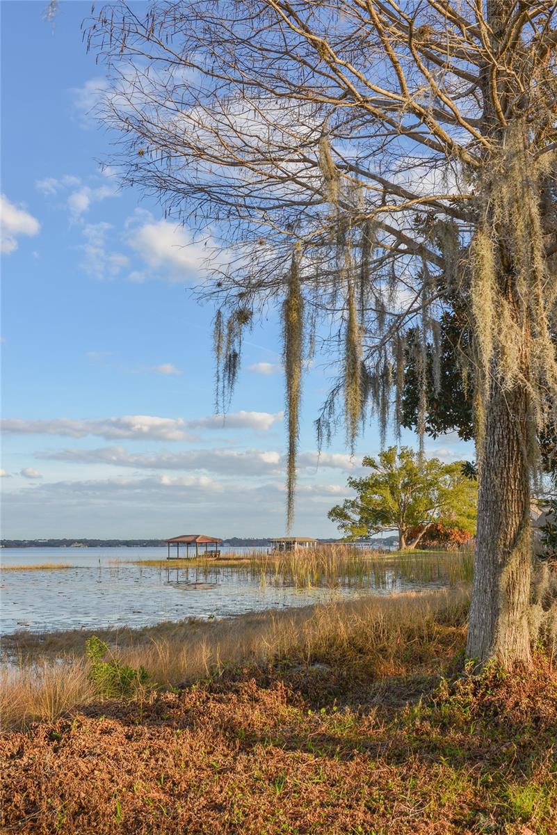 Image 22 of 43 For 11010 Schooner Way