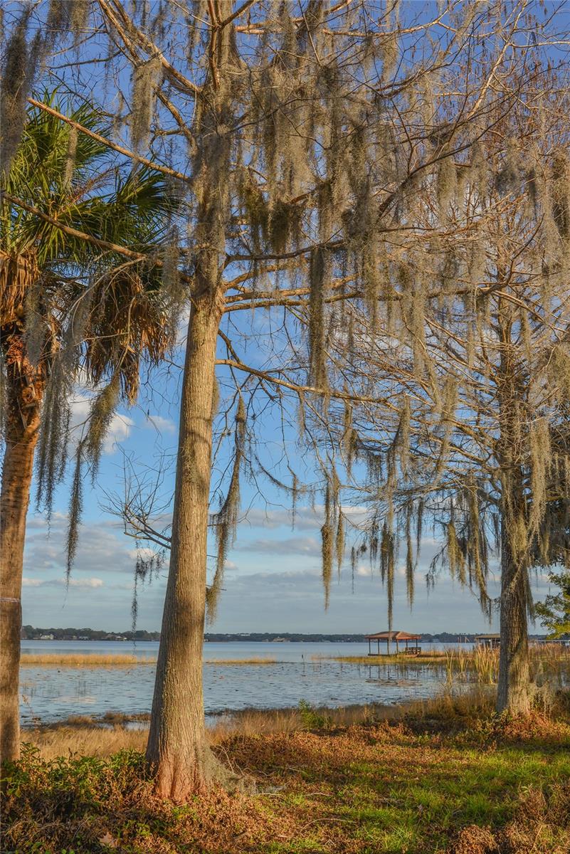 Image 23 of 43 For 11010 Schooner Way