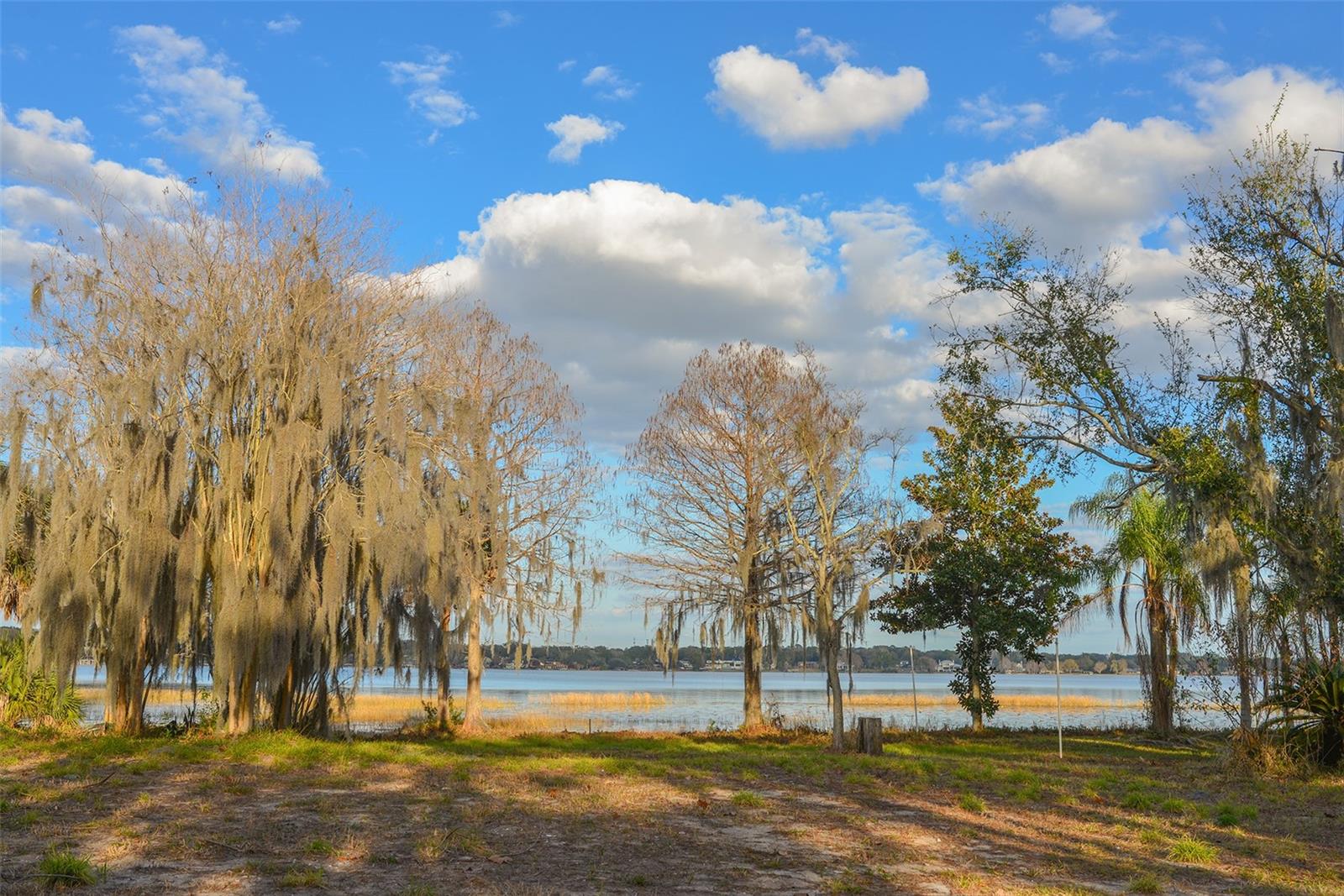 Image 24 of 43 For 11010 Schooner Way