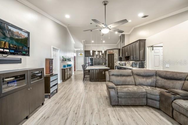 Image 27 of 55 For 4701 Fairweather Court