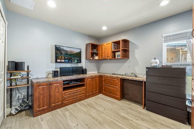 Image 30 of 55 For 4701 Fairweather Court