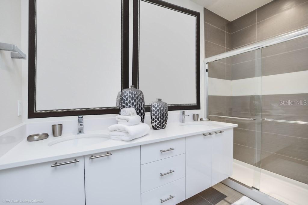 Image 17 of 29 For 1520 Retreat Circle