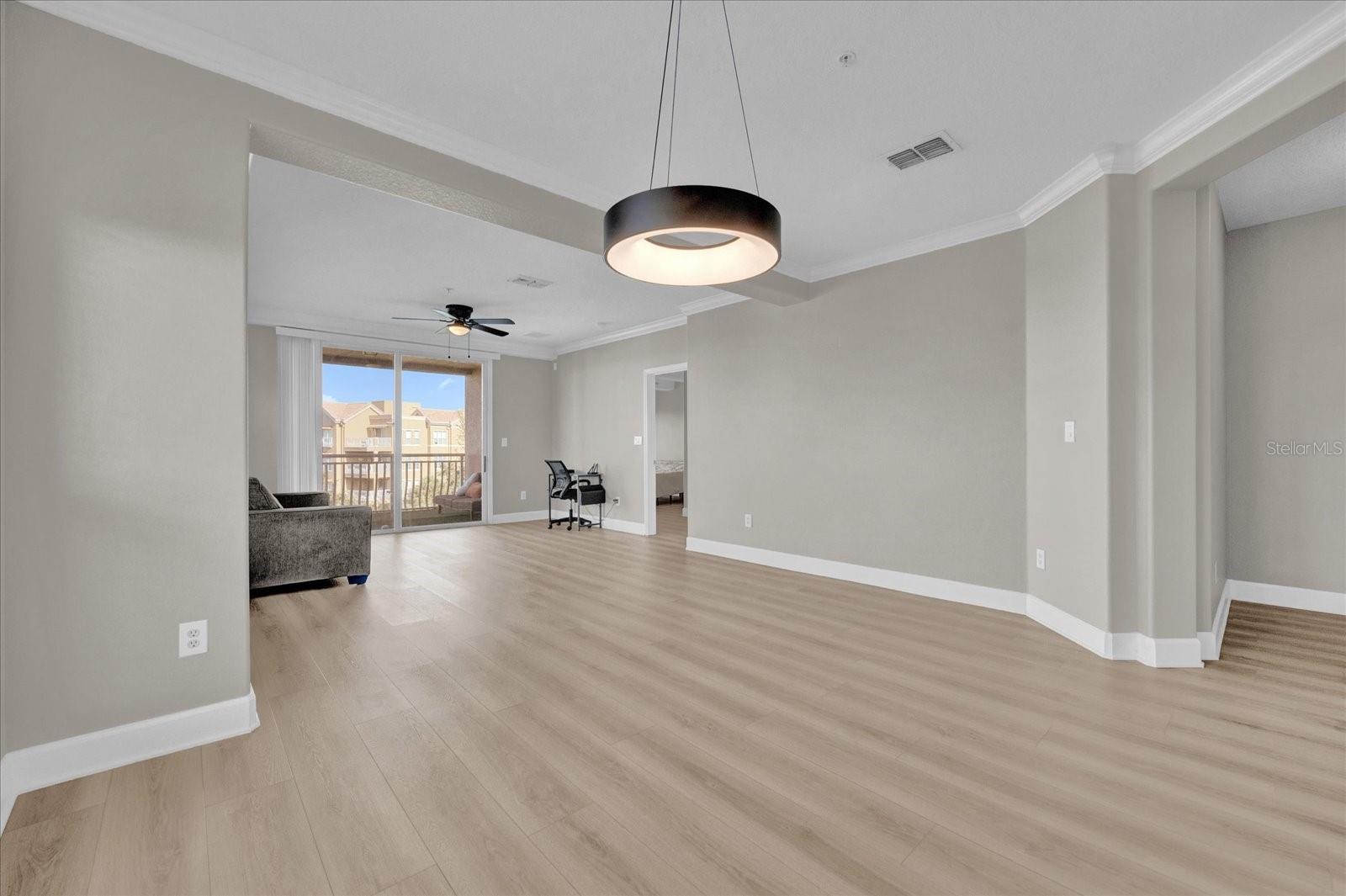 Image 10 of 31 For 7532 Toscana Boulevard 531