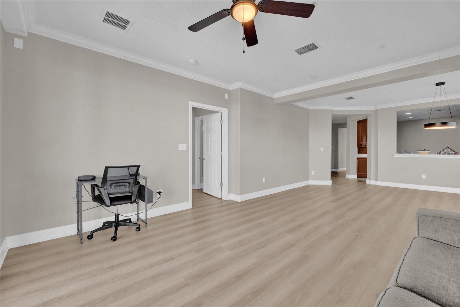 Image 13 of 31 For 7532 Toscana Boulevard 531