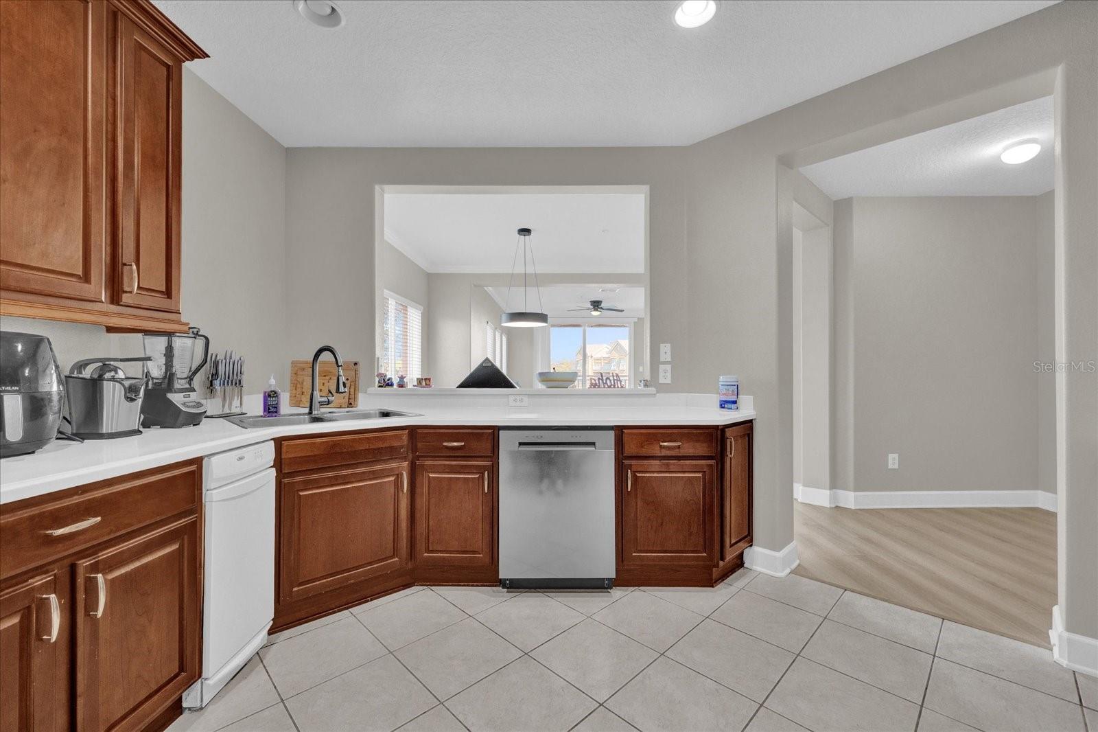 Image 17 of 31 For 7532 Toscana Boulevard 531