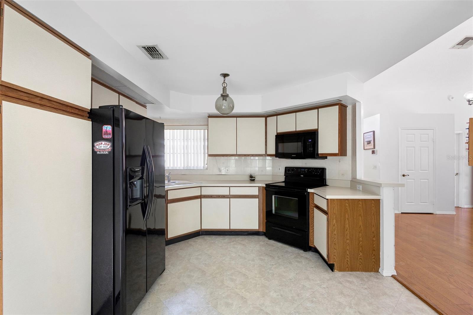 Image 13 of 43 For 1530 Larks Nest Court