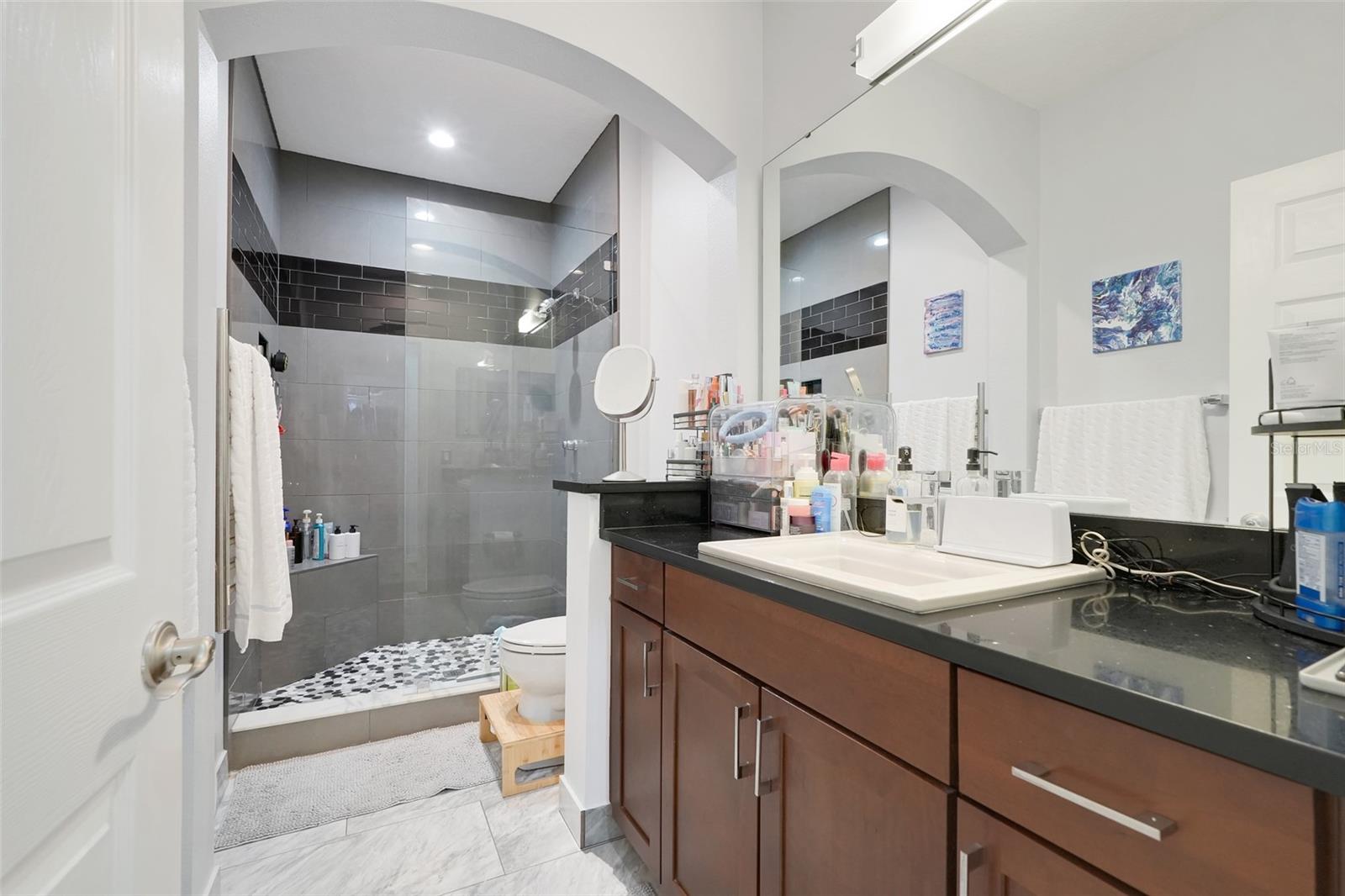 Image 21 of 36 For 5445 Leighton Lane